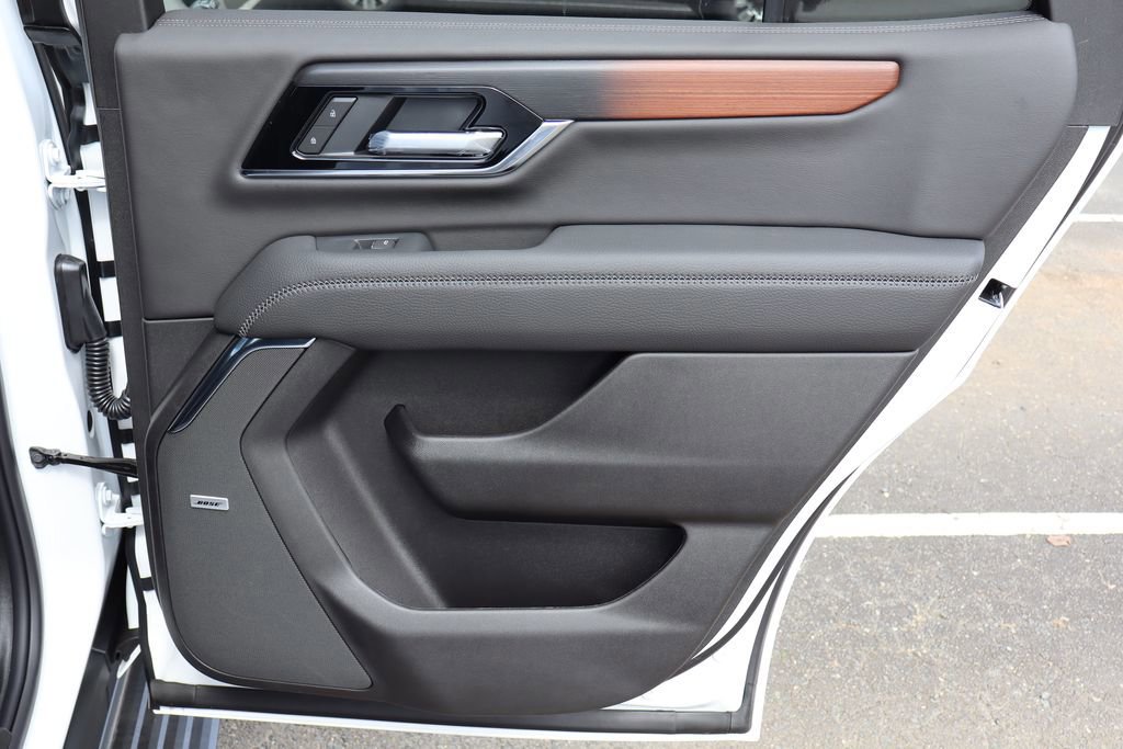 New 2026 GMC Yukon Denali w/ Sun & Power Step Package image 25
