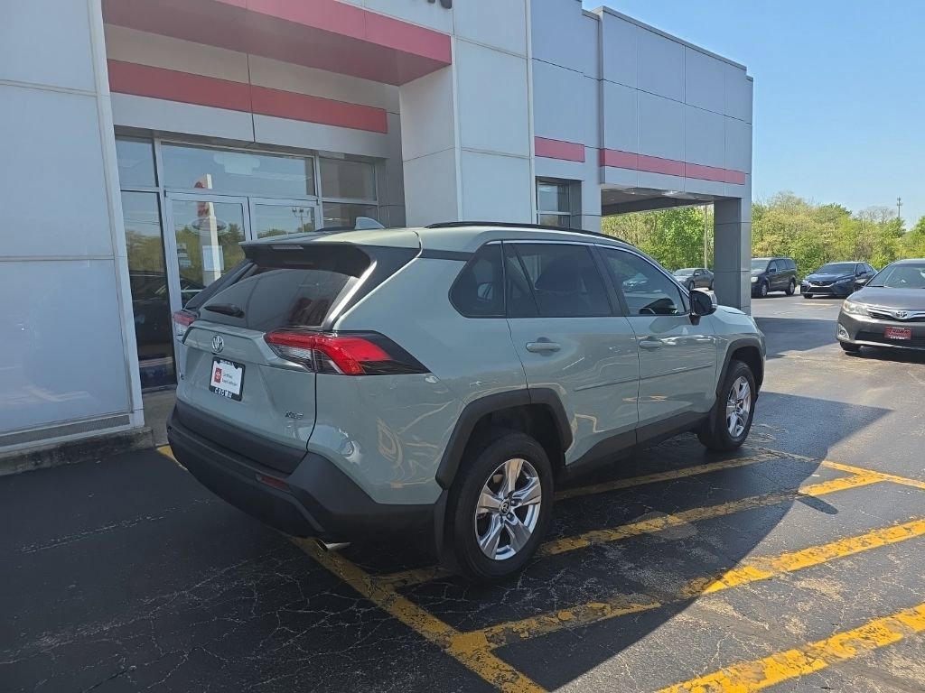Used 2023 Toyota RAV4 XLE image 3