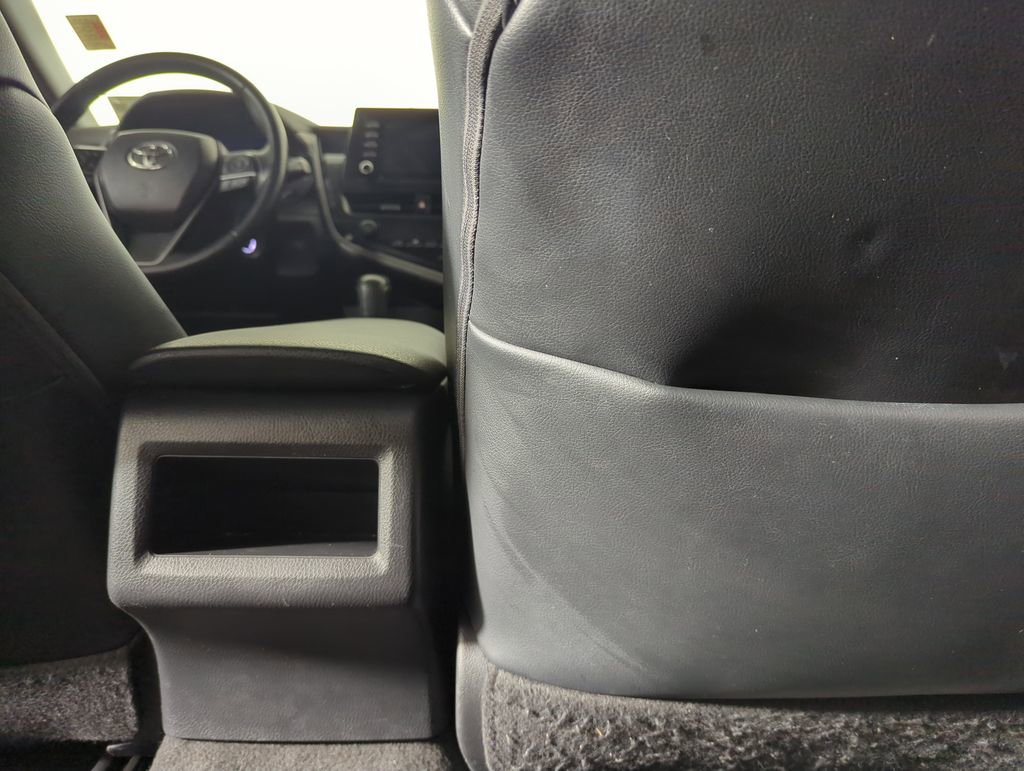 Used 2021 Toyota Camry SE FWD image 30