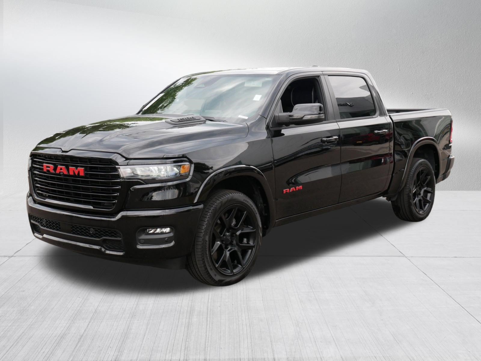 Used 2026 RAM 1500 Laramie w/ Night Edition AWD/4WD image 3