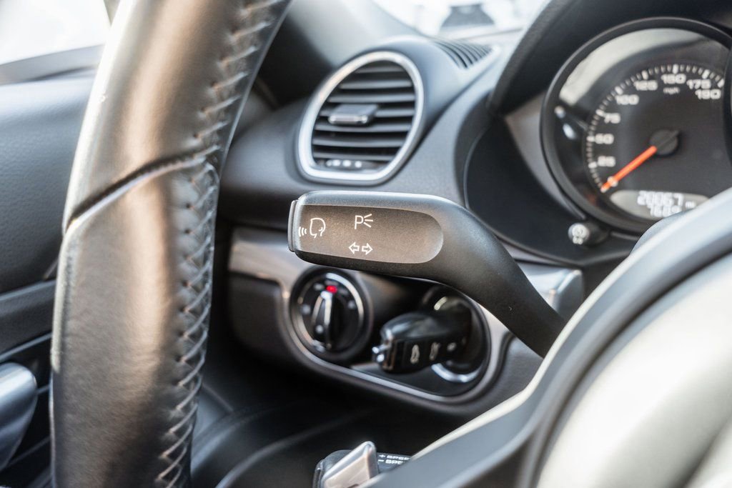 Used 2018 Porsche 718 Boxster GTS RWD image 29