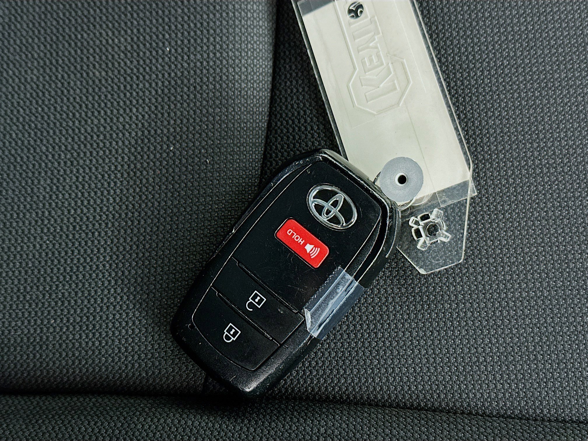 Used 2024 Toyota Corolla Cross LE w/ Moonroof Package image 33