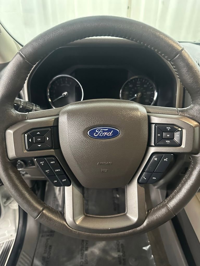 Used 2020 Ford Expedition XLT w/ Equipment Group 202A image 17