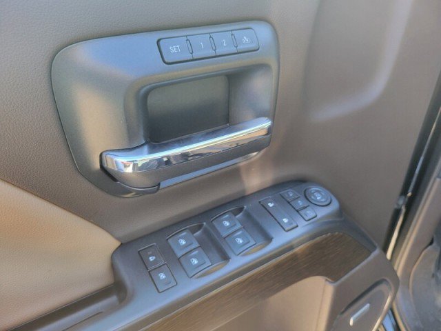 Used 2019 GMC Sierra 2500 Denali w/ Duramax Plus Package image 10