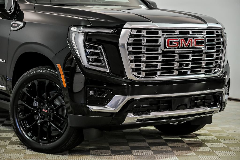 New 2026 GMC Yukon Denali w/ Denali Reserve Package AWD/4WD image 2