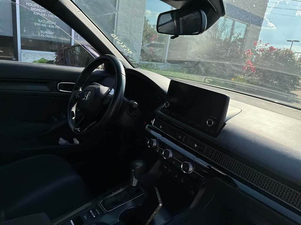 Used 2025 Honda Civic Sport image 11