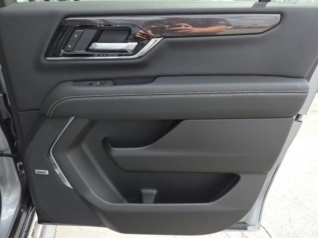 New 2026 GMC Yukon XL Elevation w/ Elevation Premium Package AWD/4WD image 32