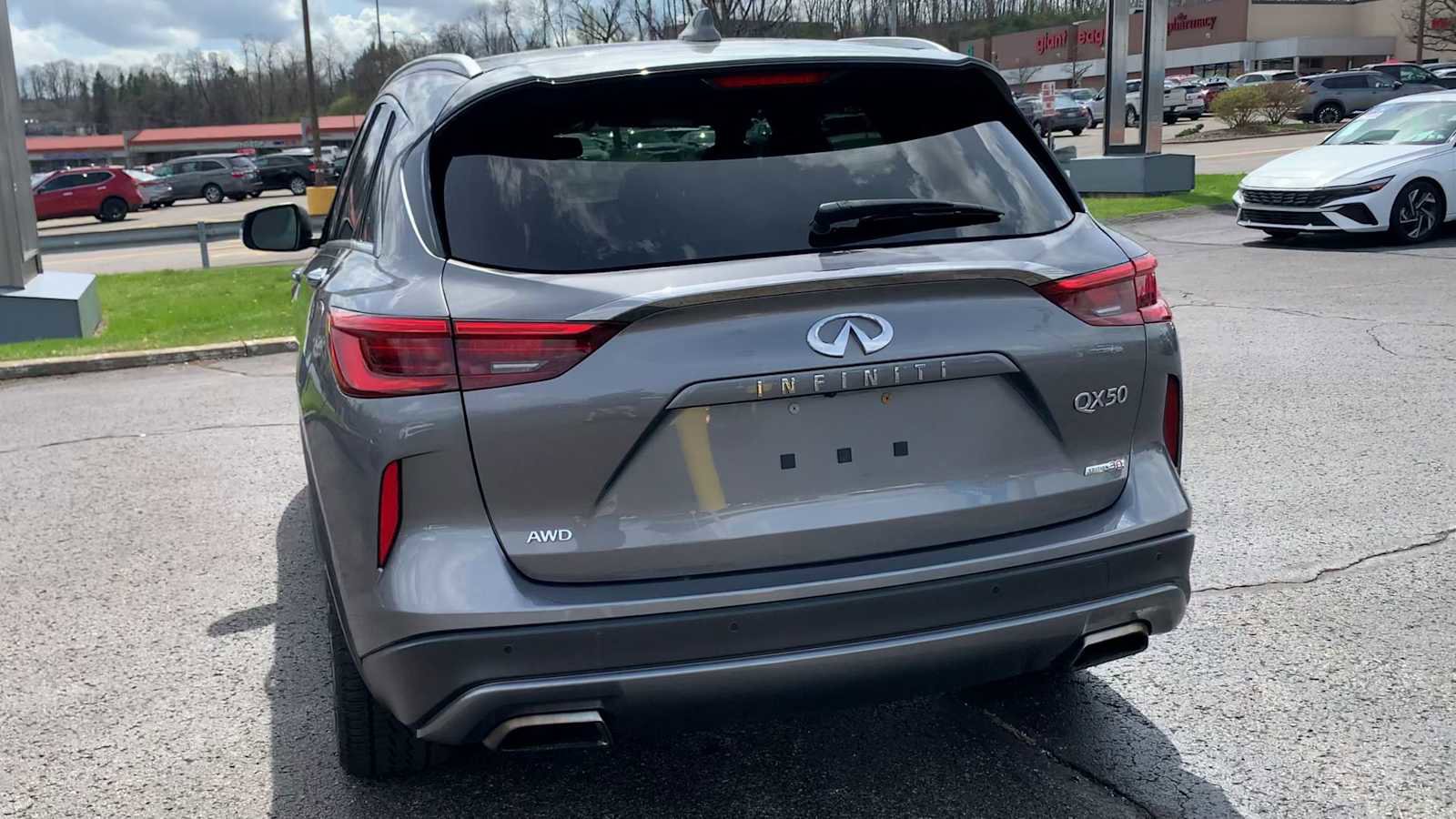Used 2020 INFINITI QX50 Essential w/ Edition 30 Package image 7