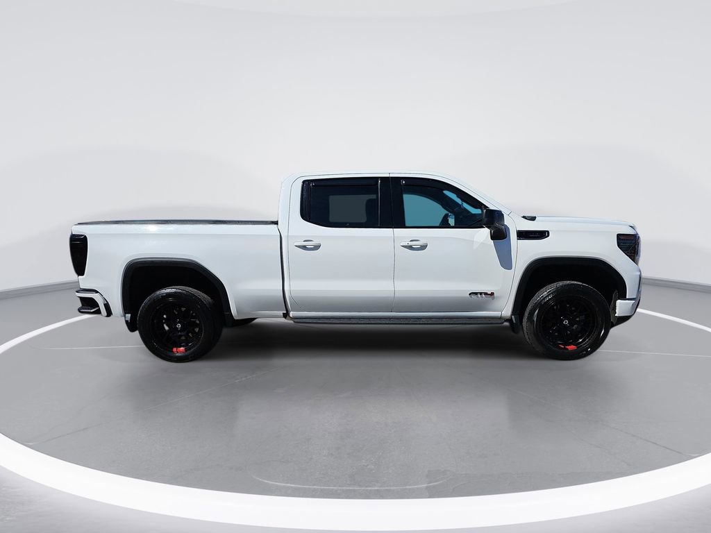 Used 2022 GMC Sierra 1500 AT4 w/ Sierra Safety Plus Package AWD/4WD image 2