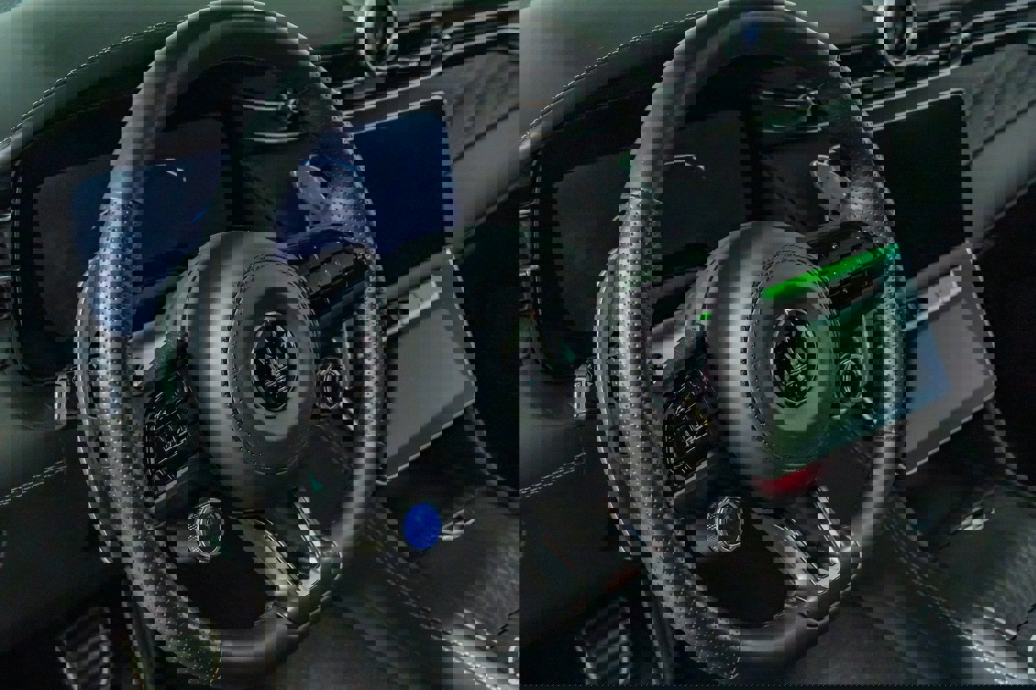 Used 2025 Maserati Grecale Modena image 21