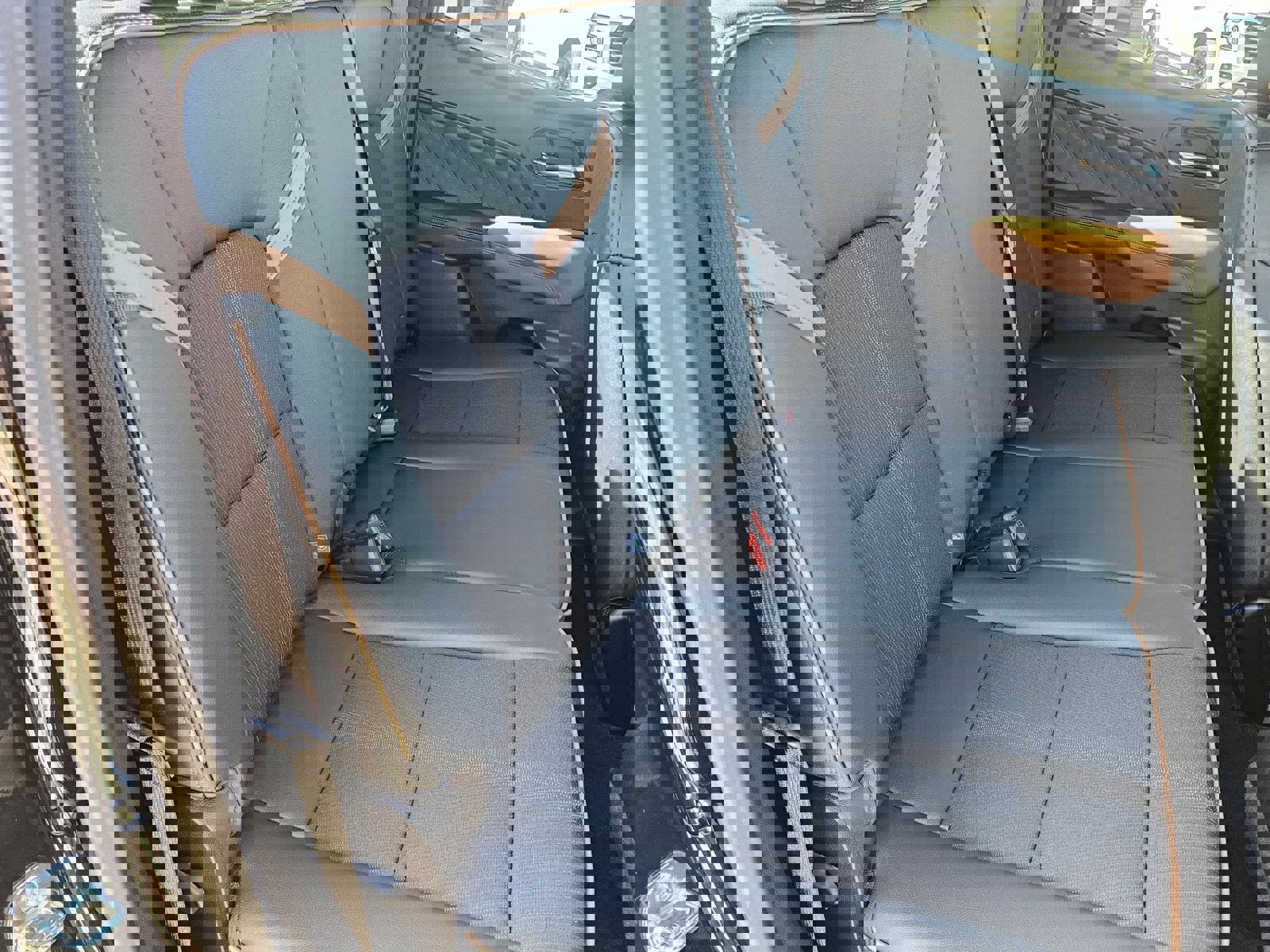 New 2026 GMC Canyon AT4 image 27