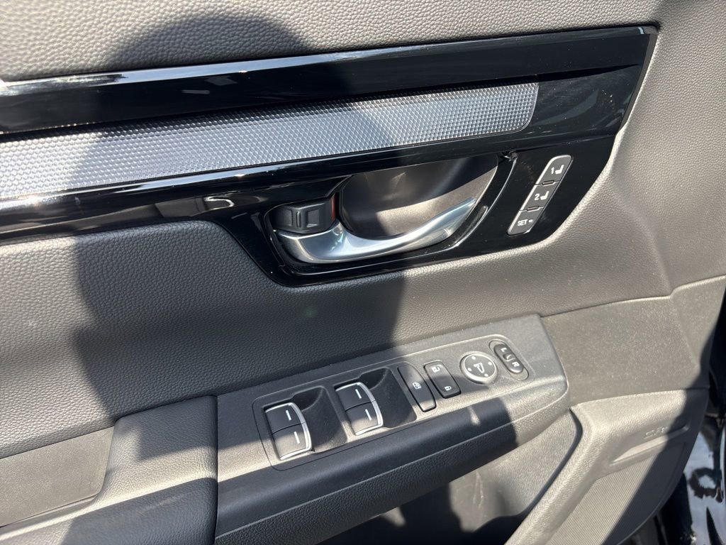 Used 2023 Honda CR-V Sport Touring image 18