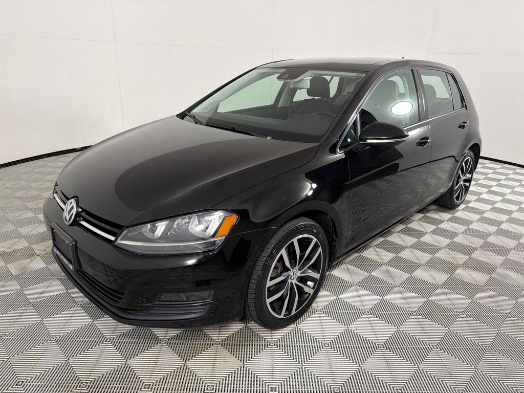 Used 2016 Volkswagen Golf SE w/ Lighting Package FWD image 9