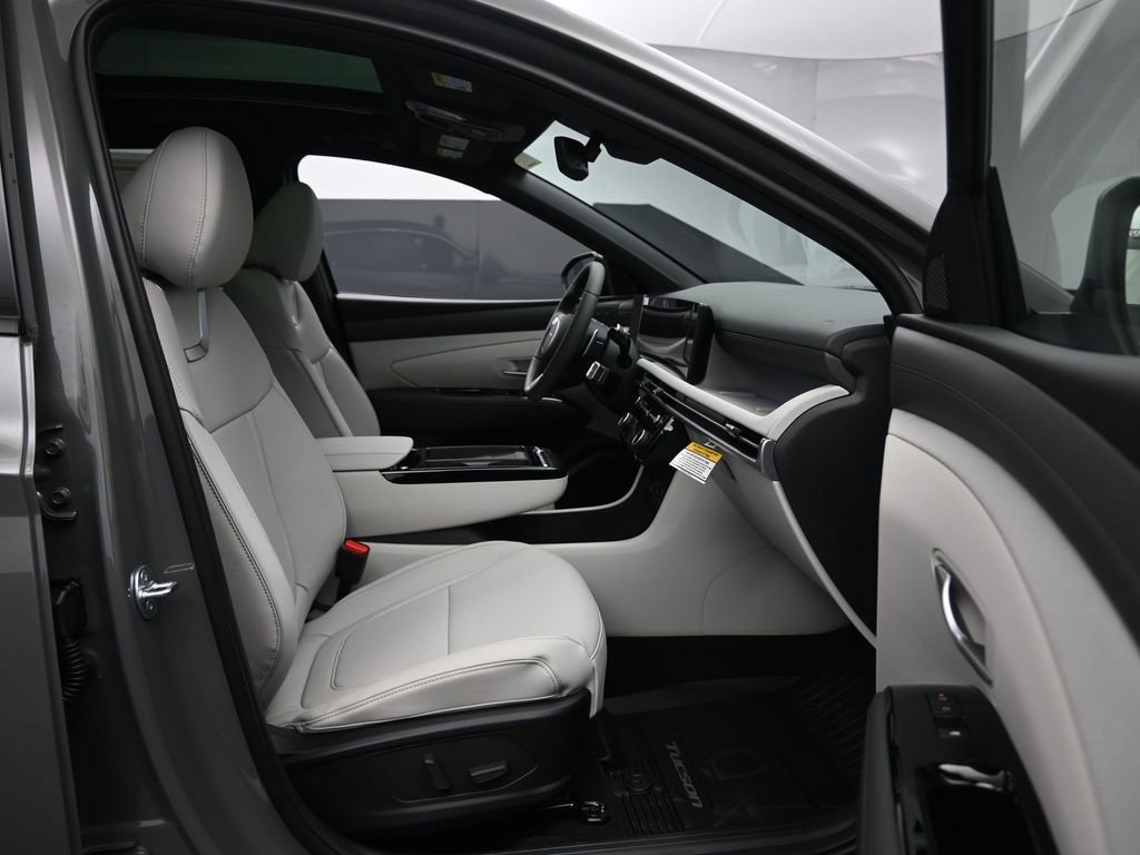 New 2026 Hyundai Tucson Limited image 31
