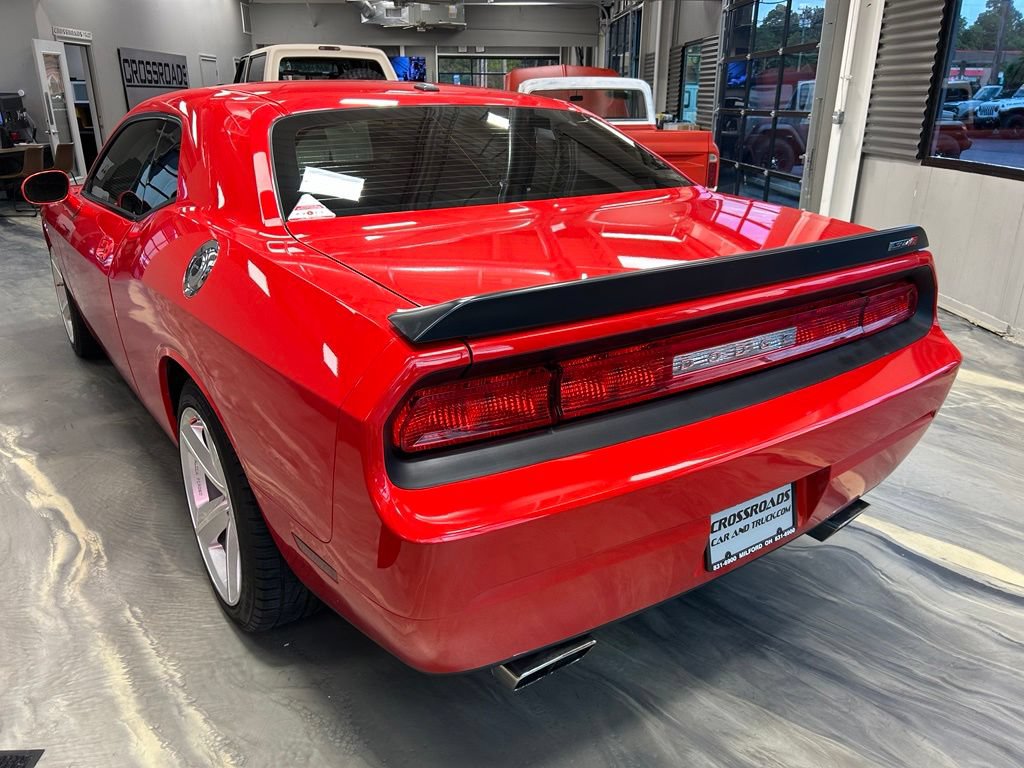 Used 2009 Dodge Challenger SRT8 RWD image 30