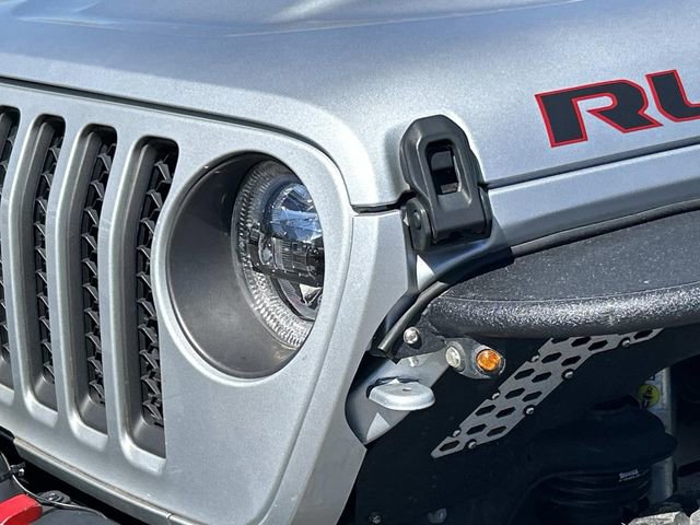 Used 2023 Jeep Gladiator Rubicon w/ Cold Weather Group AWD/4WD image 9