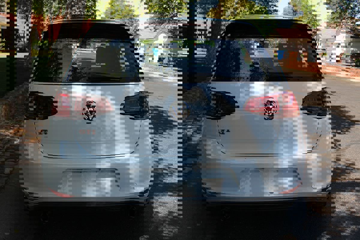 Used 2015 Volkswagen GTI Autobahn image 5