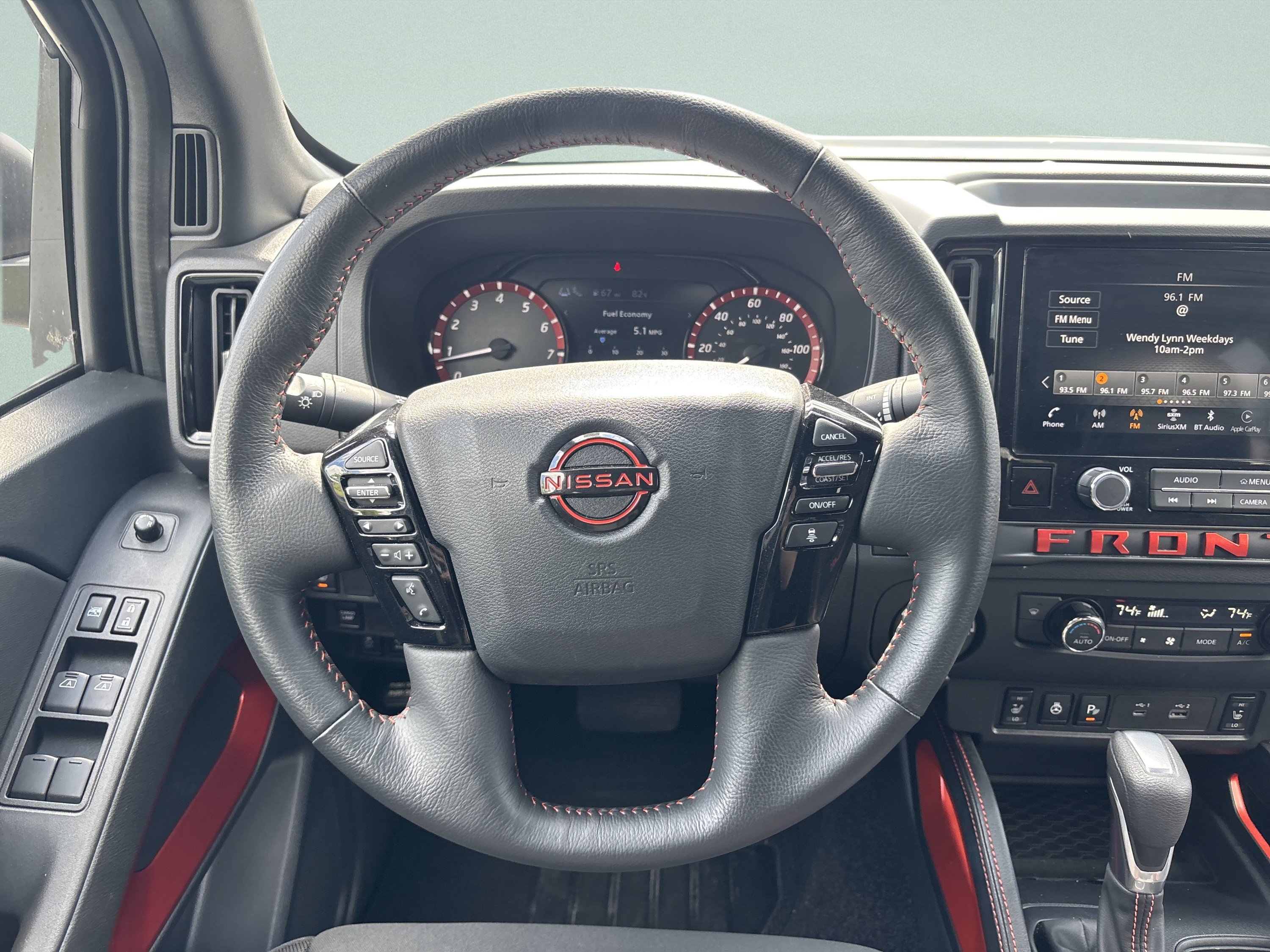 Used 2026 Nissan Frontier PRO-4X AWD/4WD image 23