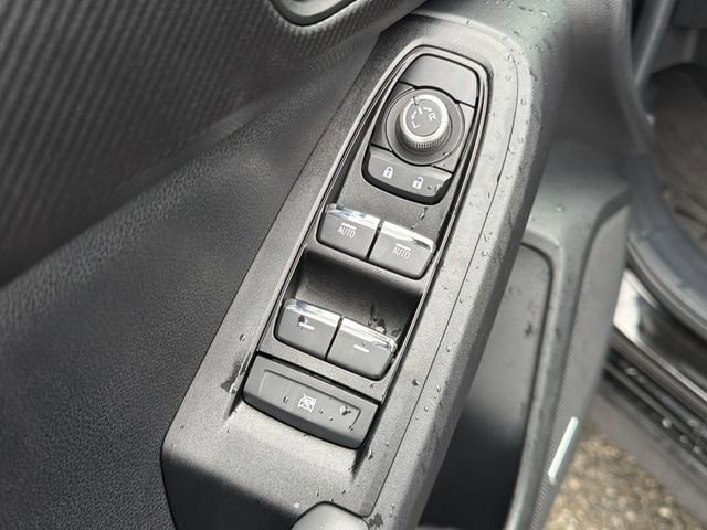 Certified 2025 Subaru Crosstrek 2.5i Limited w/ Crosstrek Mirror Package image 24