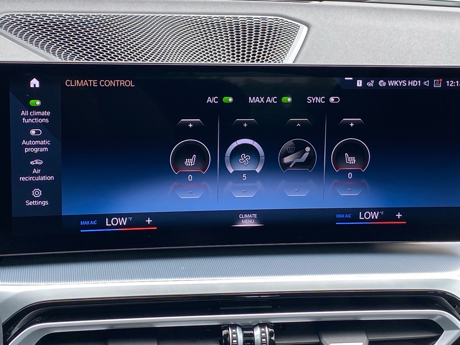 Used 2023 BMW i4 eDrive35 w/ Premium Package RWD image 10