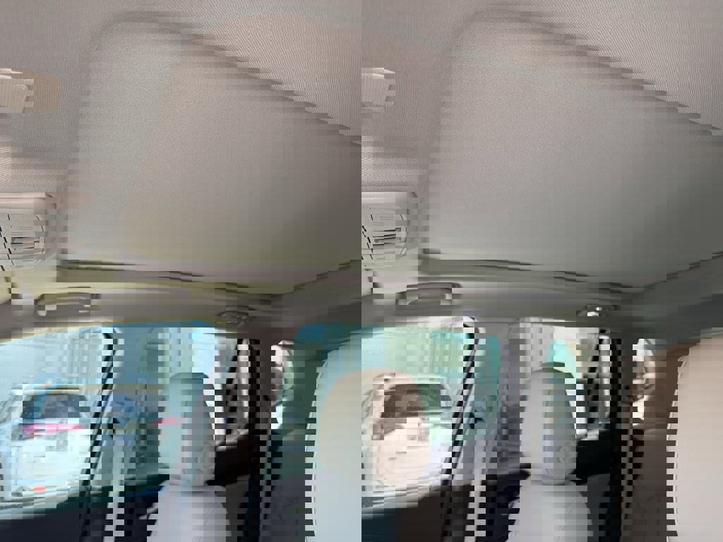 Used 2020 Buick Envision Essence w/ Experience Buick Package image 14