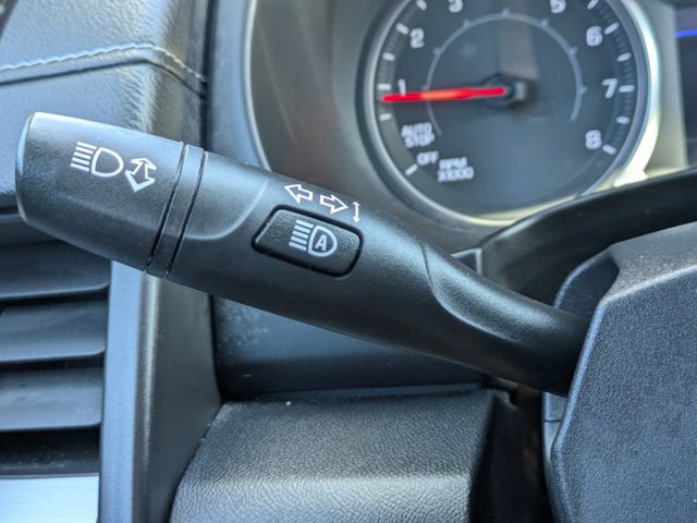 Used 2024 GMC Terrain SLT AWD/4WD image 27