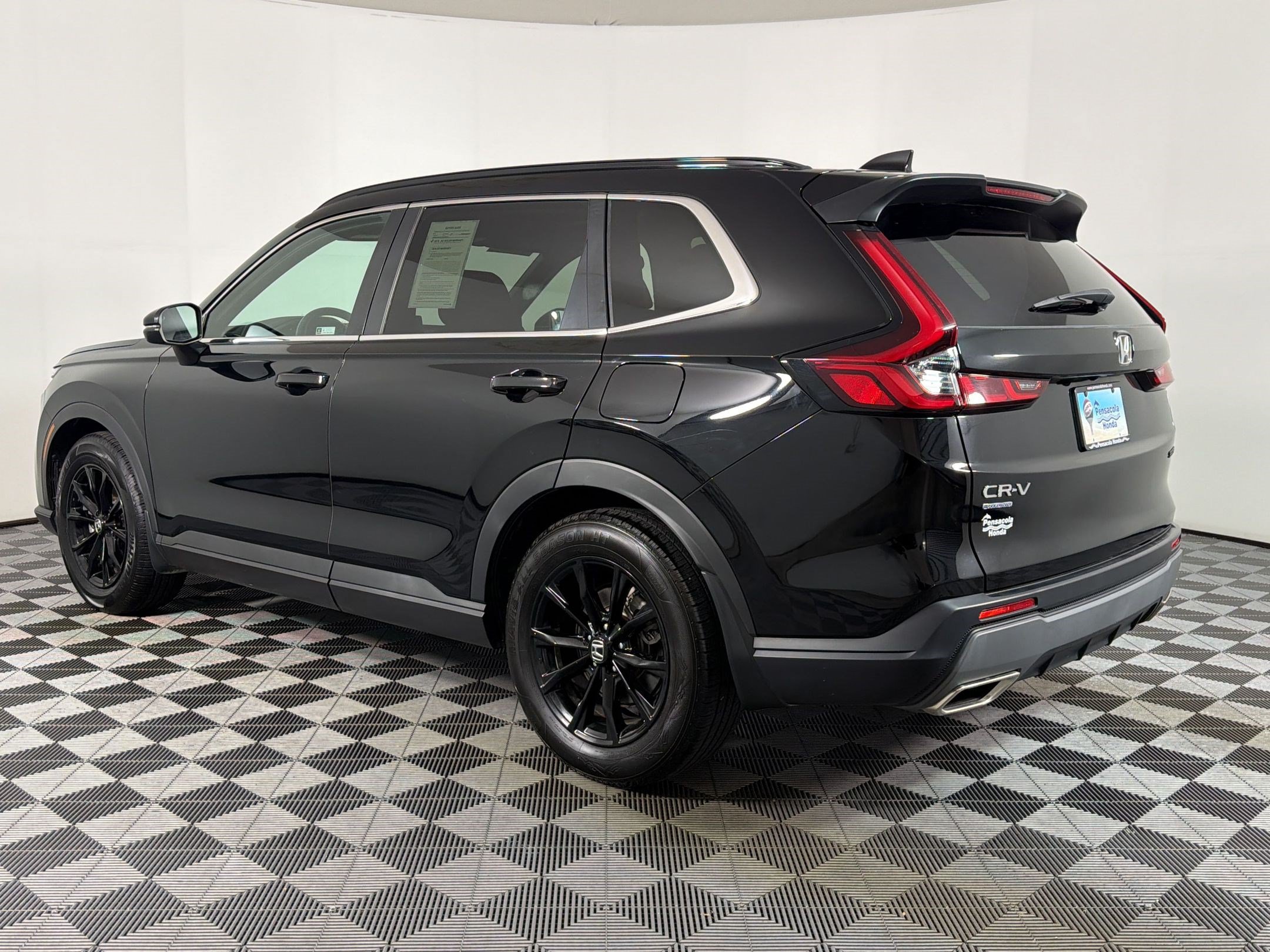Used 2024 Honda CR-V Sport image 2