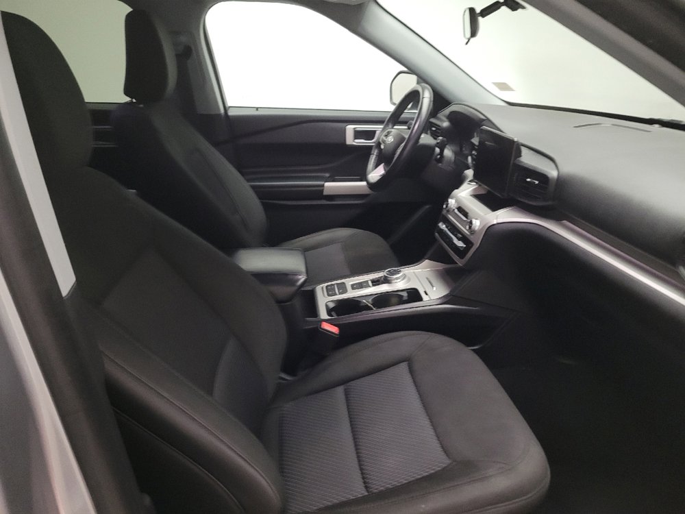 Used 2022 Ford Explorer XLT RWD image 21