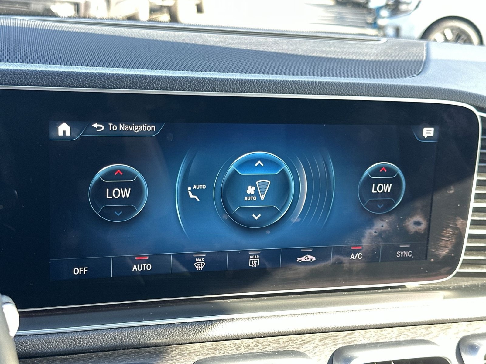 Used 2022 Mercedes-Benz GLE 350 4MATIC image 22