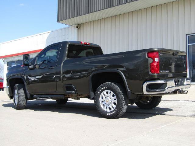Used 2022 Chevrolet Silverado 3500 LT w/ Convenience Package AWD/4WD image 10