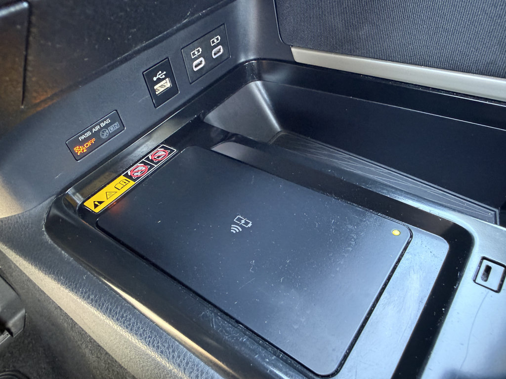 Used 2025 Toyota Camry LE FWD image 20