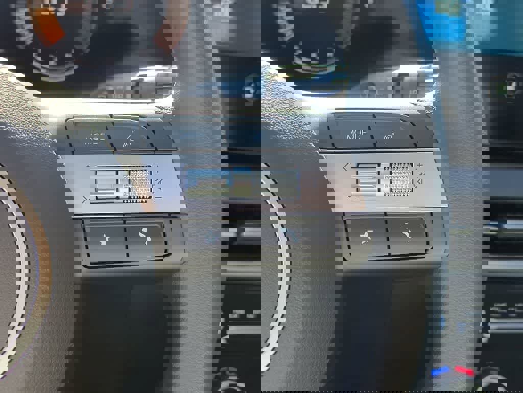 New 2026 Hyundai Tucson SEL image 25