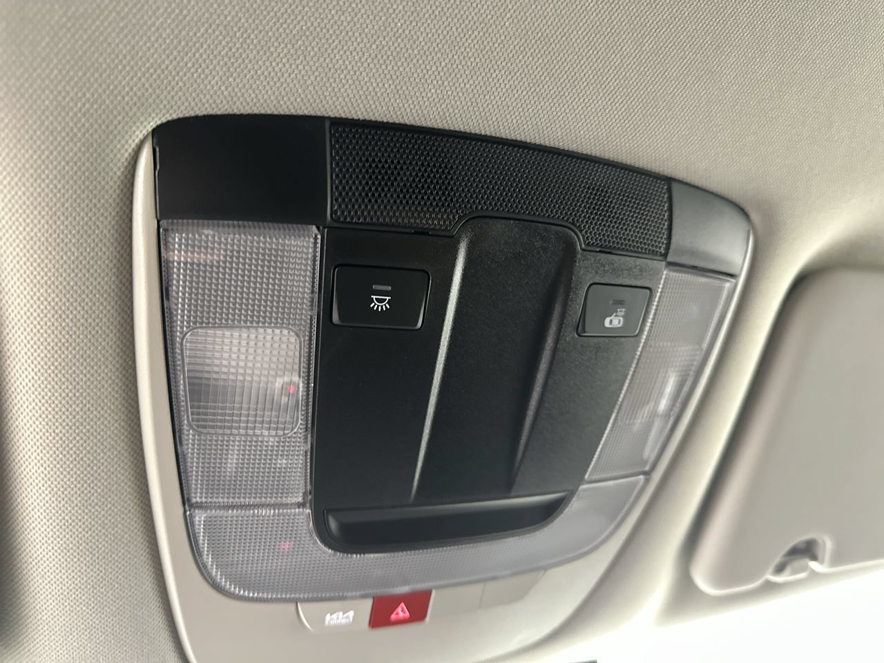 New 2027 Kia Sportage S FWD image 10