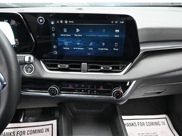 Used 2025 Chevrolet Equinox LT image 18