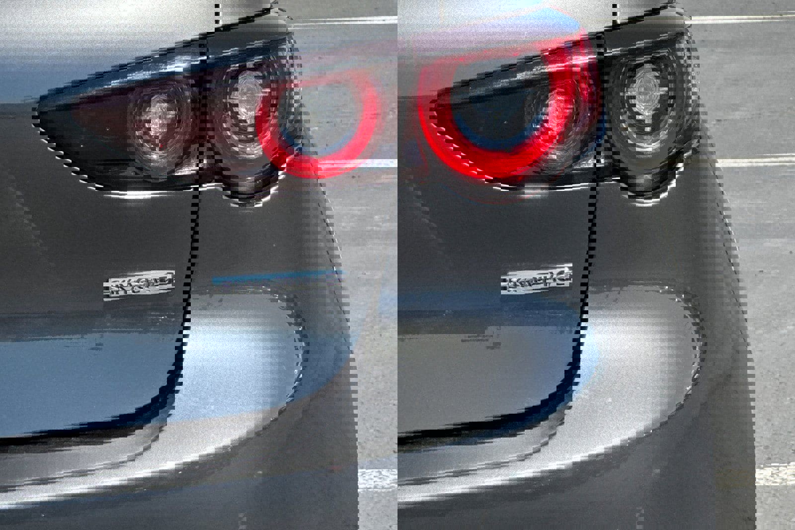 Used 2022 MAZDA MAZDA3 s image 29