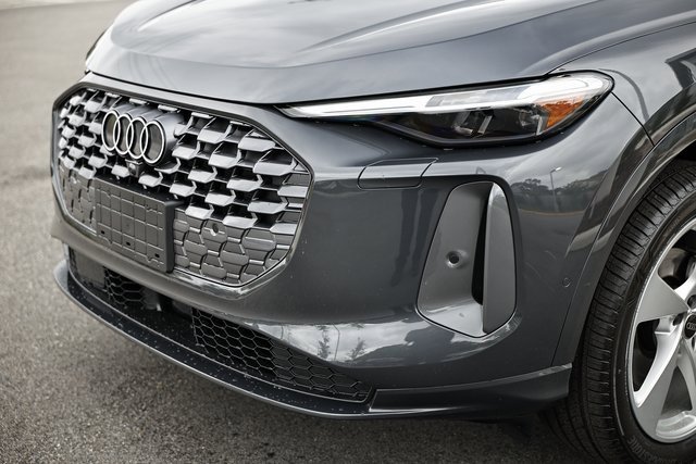 New 2025 Audi Q5 Premium Plus image 12