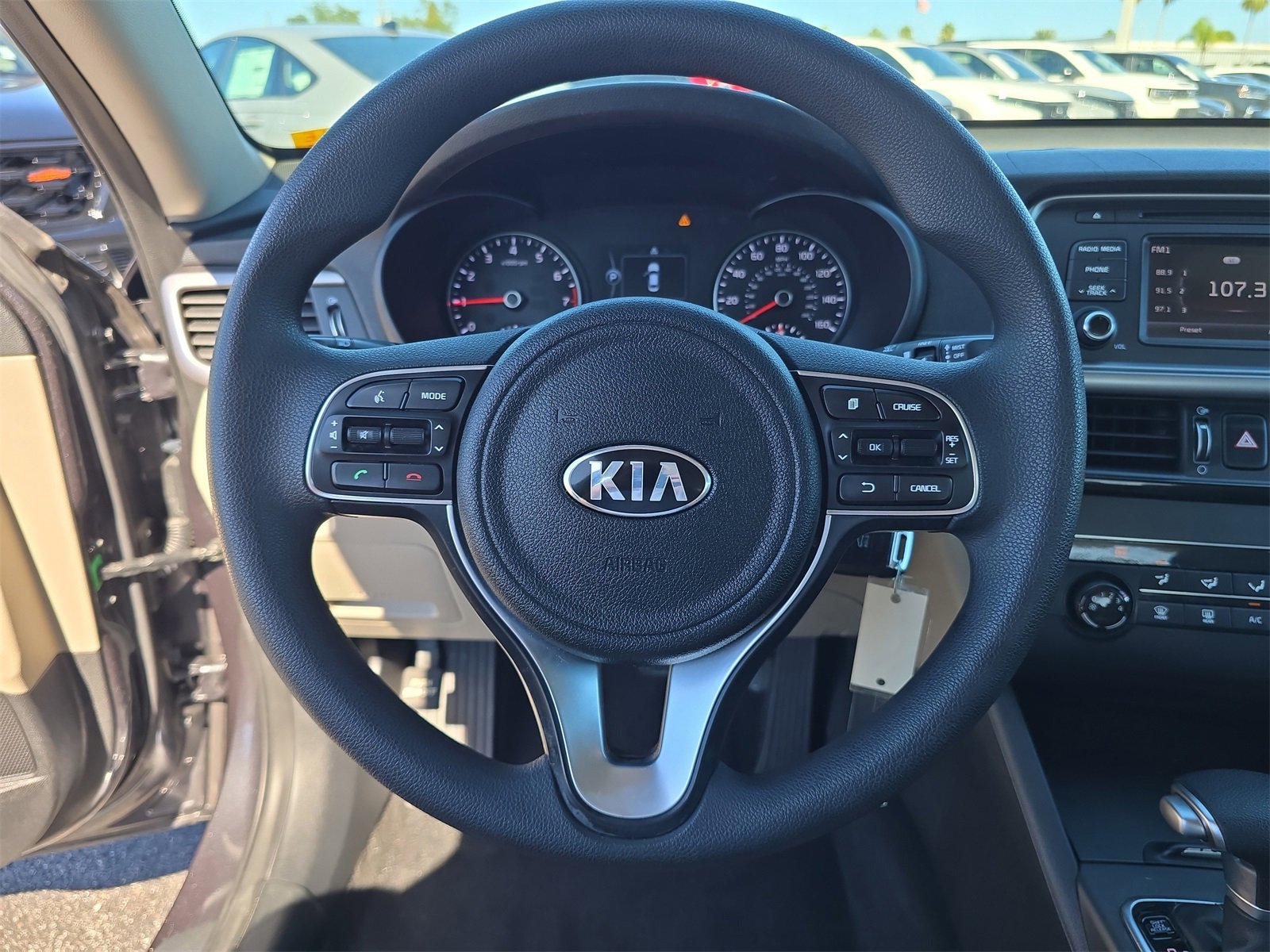 Used 2017 Kia Optima LX image 22