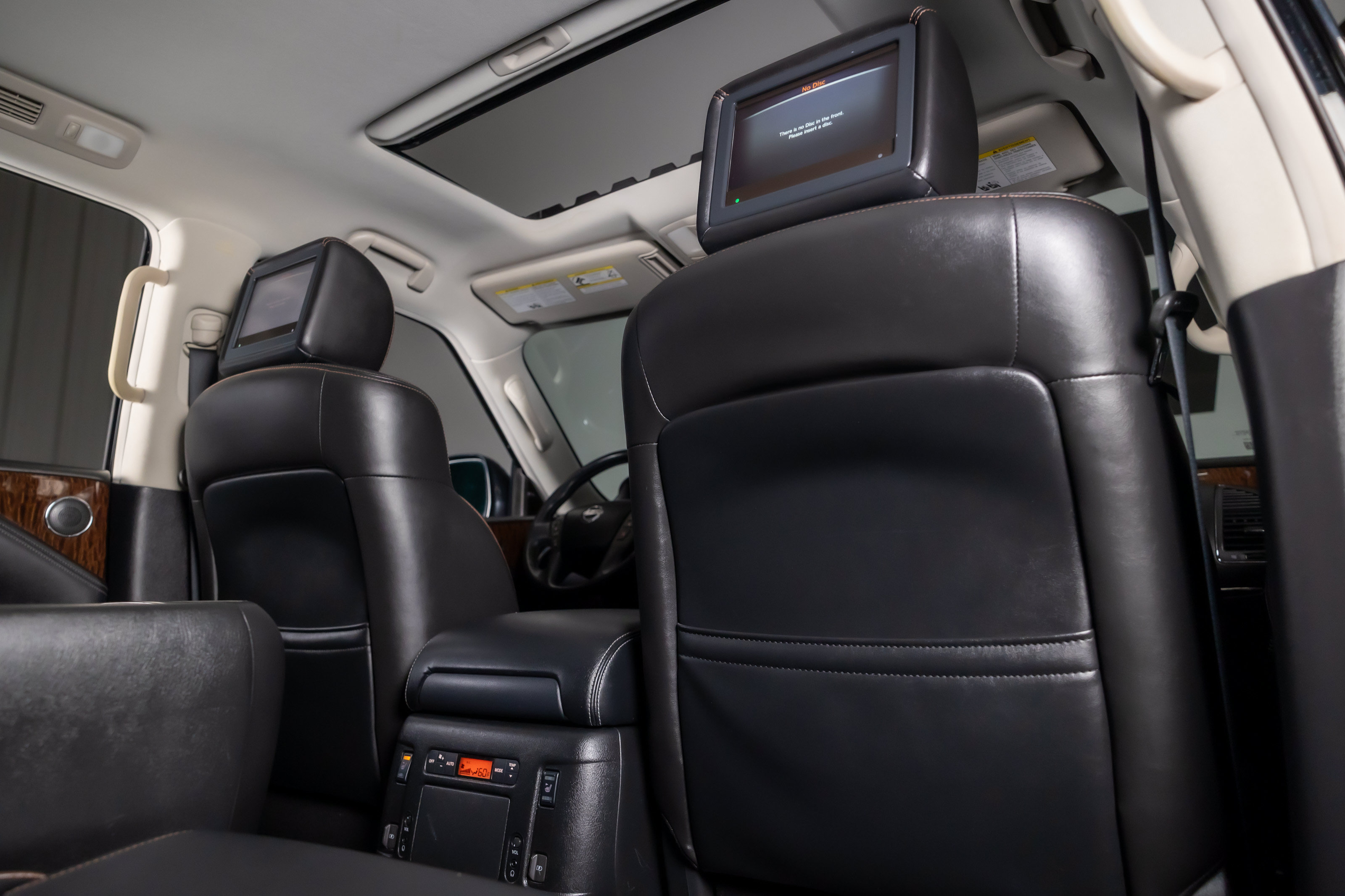 Used 2018 Nissan Armada Platinum w/ Captain Seat Package RWD image 28