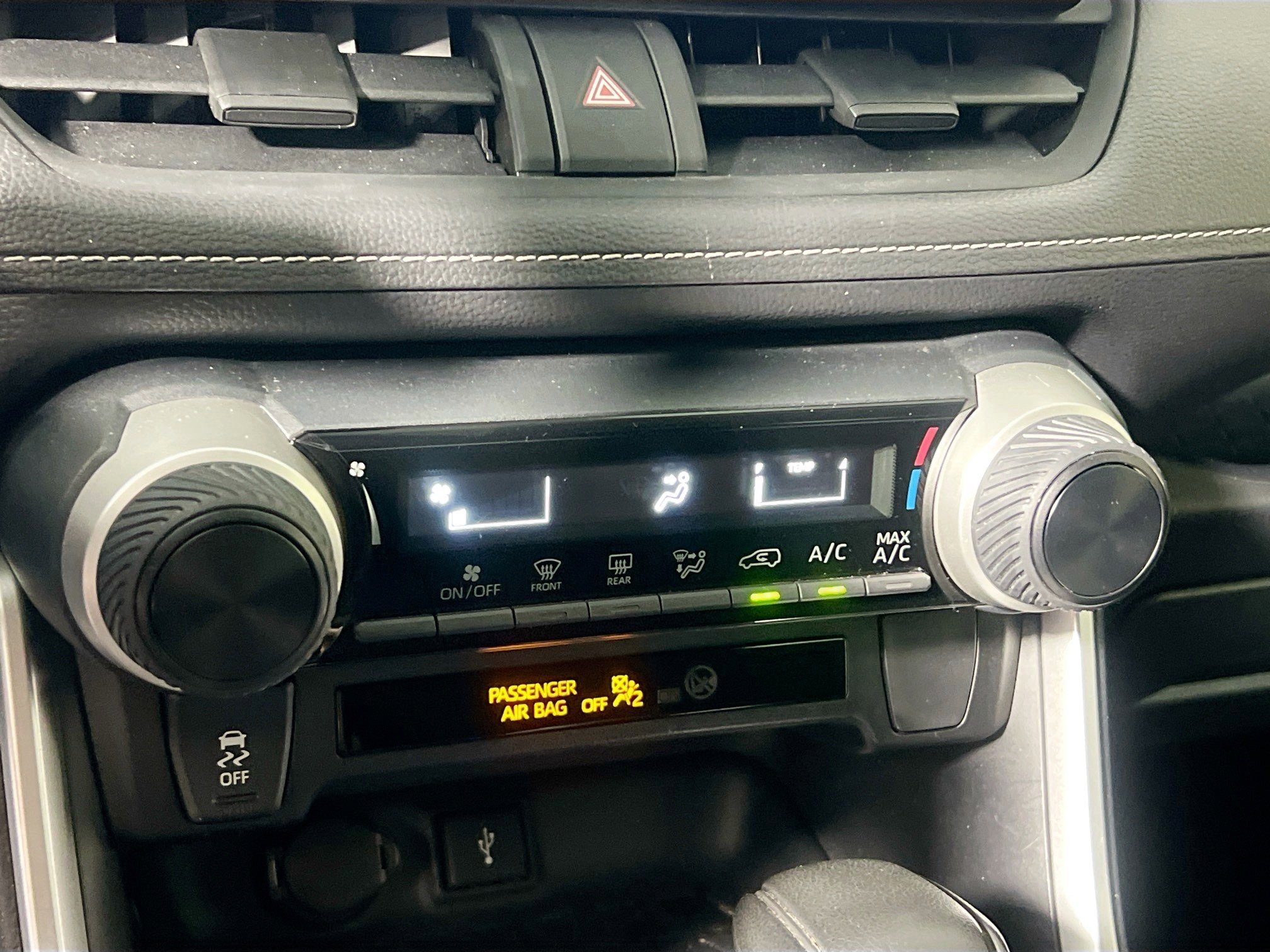 Used 2020 Toyota RAV4 LE image 26