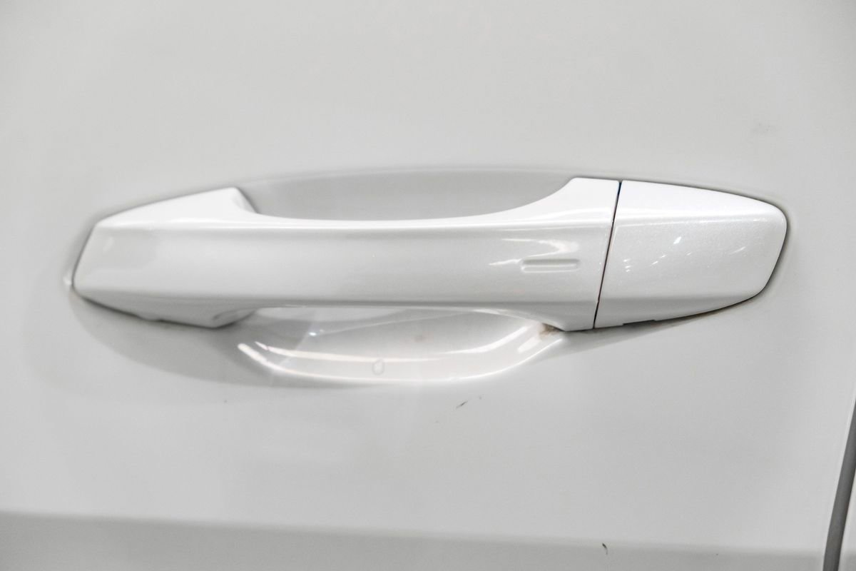 Used 2023 Volkswagen Atlas SEL R-Line image 42