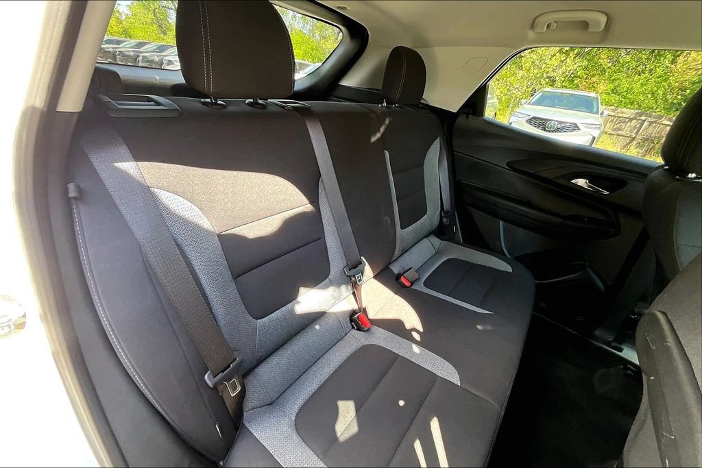Used 2026 Chevrolet TrailBlazer LT FWD image 37