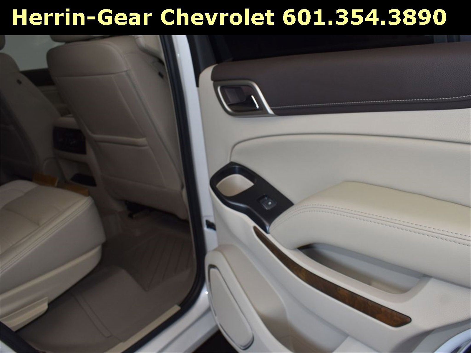 Used 2020 GMC Yukon Denali w/ Denali Ultimate Package image 17