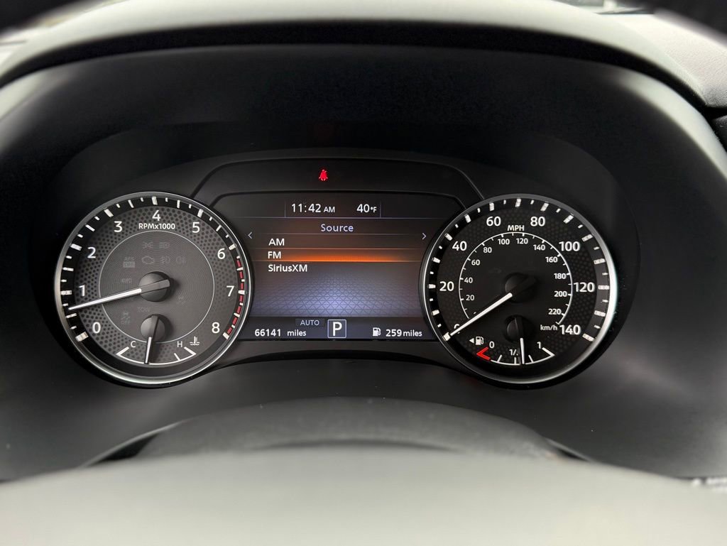 Used 2022 Nissan Armada SV image 14