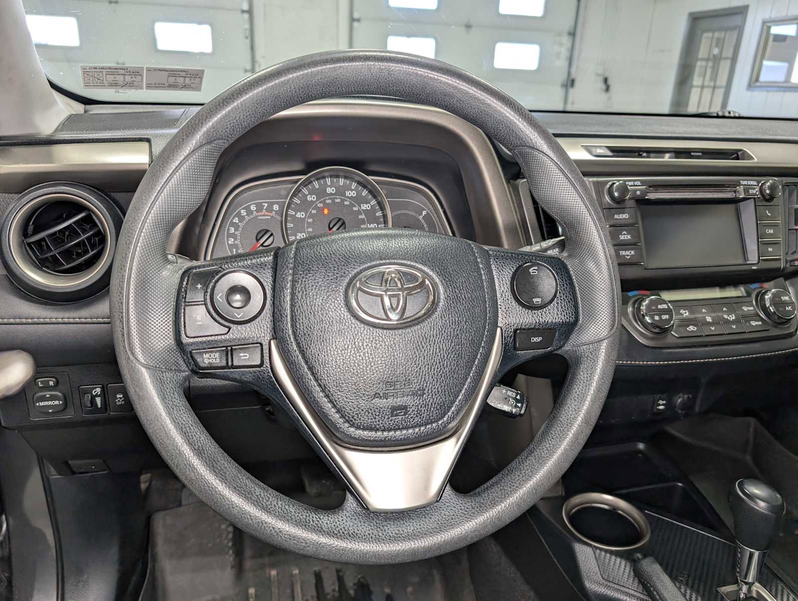 Used 2013 Toyota RAV4 XLE image 37