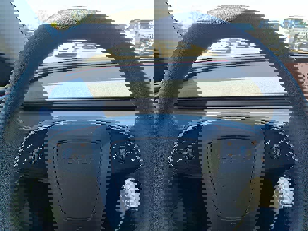 Used 2025 Tesla Model 3 Long Range image 16