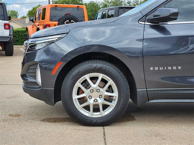 Used 2023 Chevrolet Equinox LT w/ Driver Convenience Package image 9