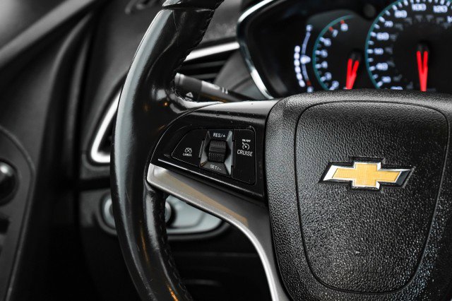 Used 2019 Chevrolet Trax LT w/ LT Convenience Package image 14