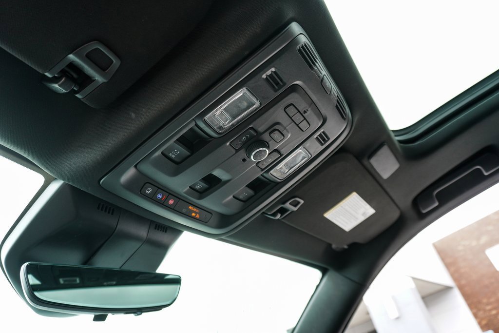 Used 2023 Cadillac Escalade Sport image 34