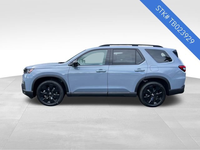 New 2026 Honda Pilot Black Edition image 4
