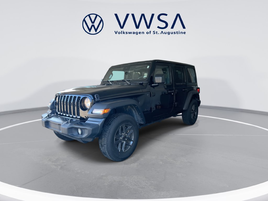 Used 2024 Jeep Wrangler Unlimited Sport AWD/4WD image 3